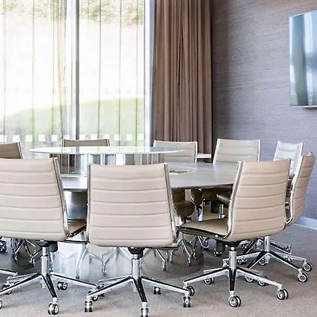 Otel Comfort Hotel Bergen Airport